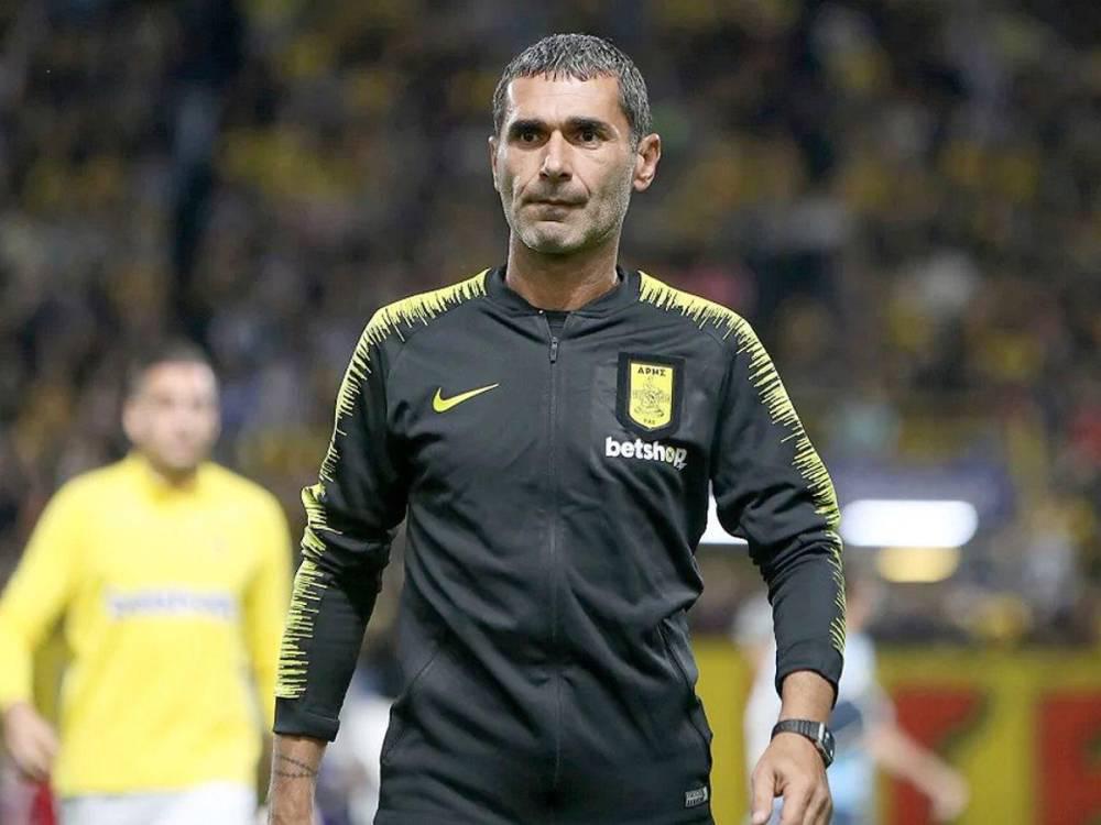 Apostolos Terzis, entrenador del Aris de la Superliga de Grecia.