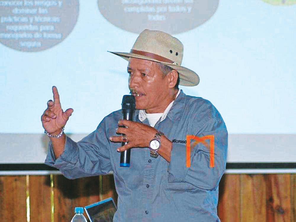 Hombre muere embestido por bus en Taulabé