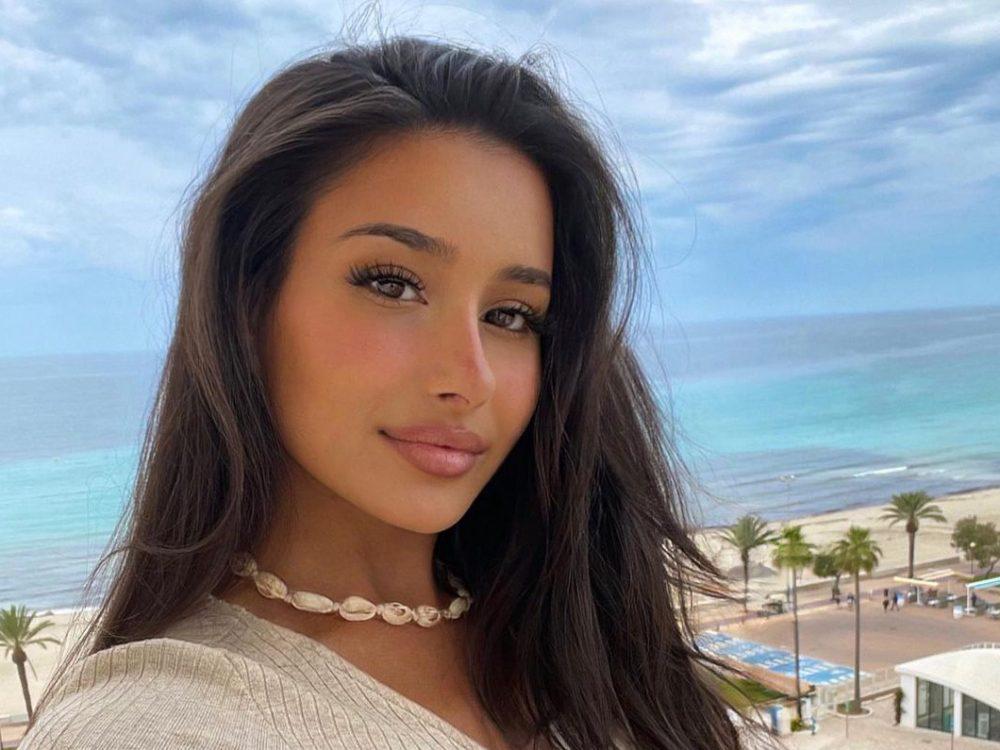 Alena tiene más de 8.5 millones de visitas y 2,2 millones de me gusta en TikTok.