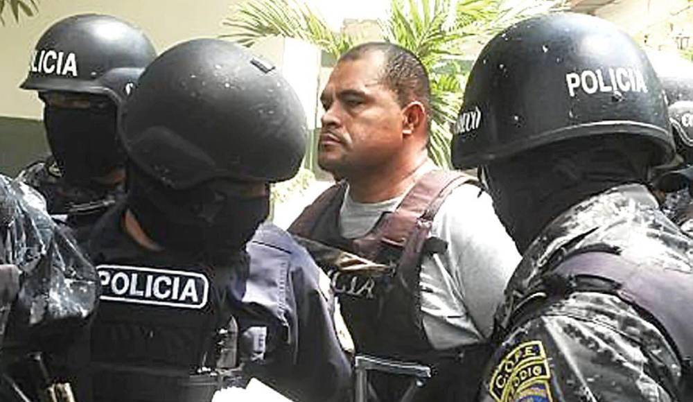 Tras declararse culpable de narcotráfico en septiembre de 2014, “El Negro” Lobo fue condenado en diciembre del mismo año a 20 años de prisión.