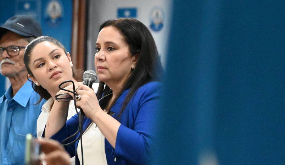La precandidata, puntualmente, criticó la inoperancia del Gobierno de Xiomara Castro ante la crisis energética en Honduras. 