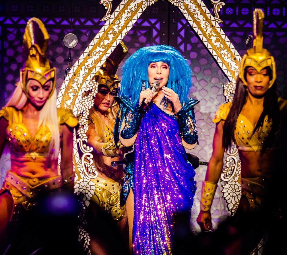 Cher cumple 80 años con una fortuna acumulada en décadas de éxito artístico