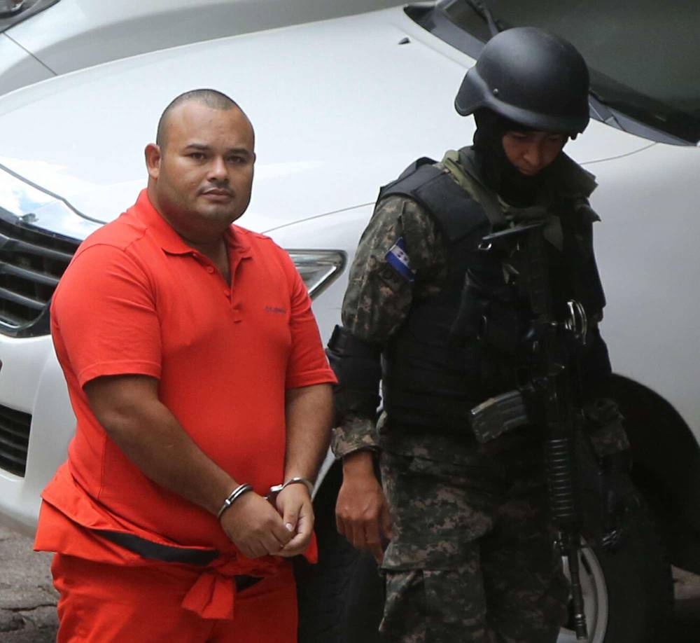  Asegura que los Montes Bobadilla fue una de las organizaciones narcotraficantes que ayudó a financiar el asesinato.