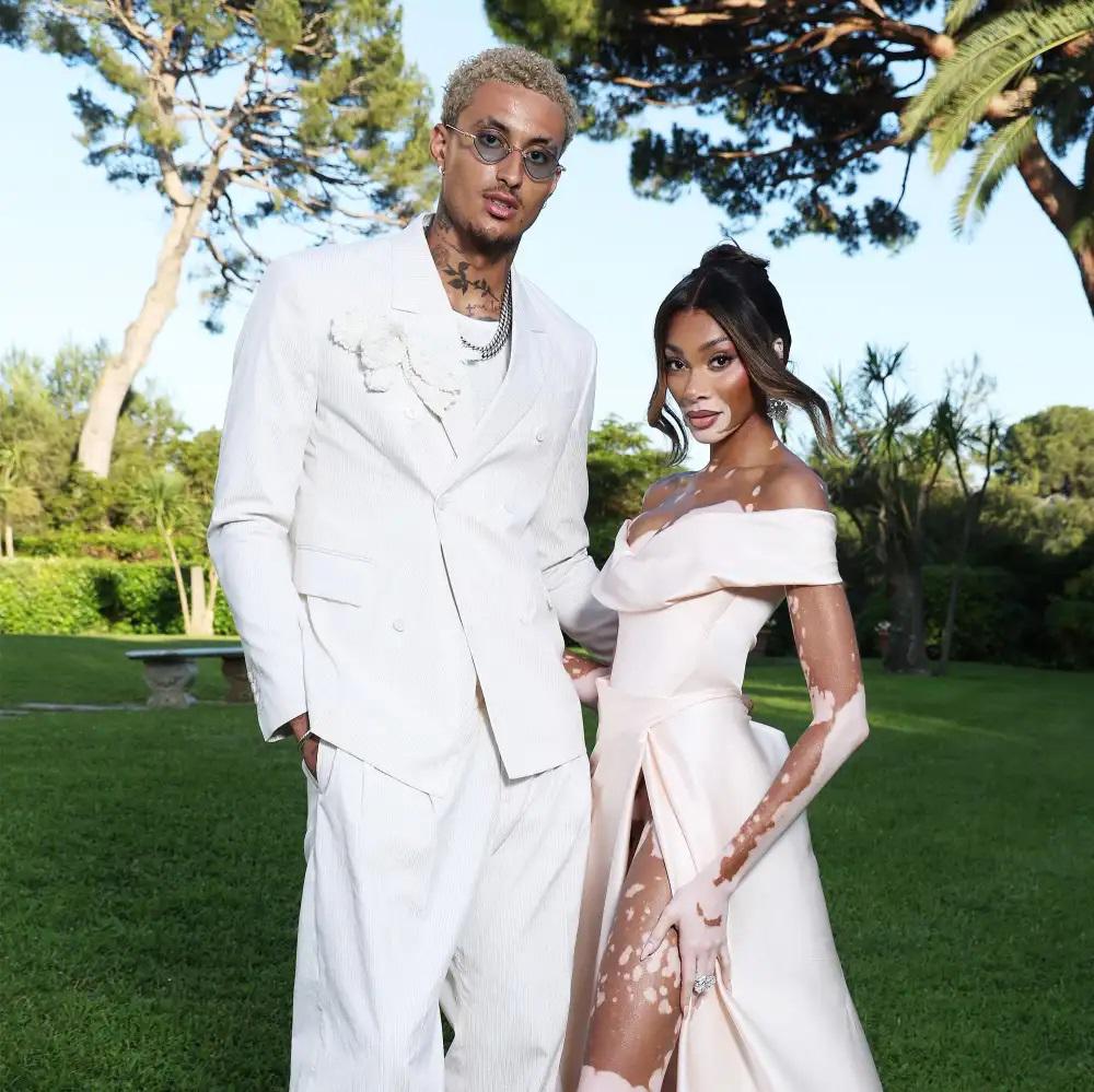 Parejas famosas del cine y la música que se comprometieron este 2025