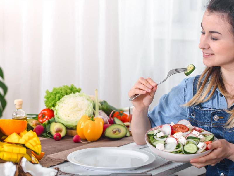 Debe saber qué alimentos priorizar en cada fase de su ciclo menstrual