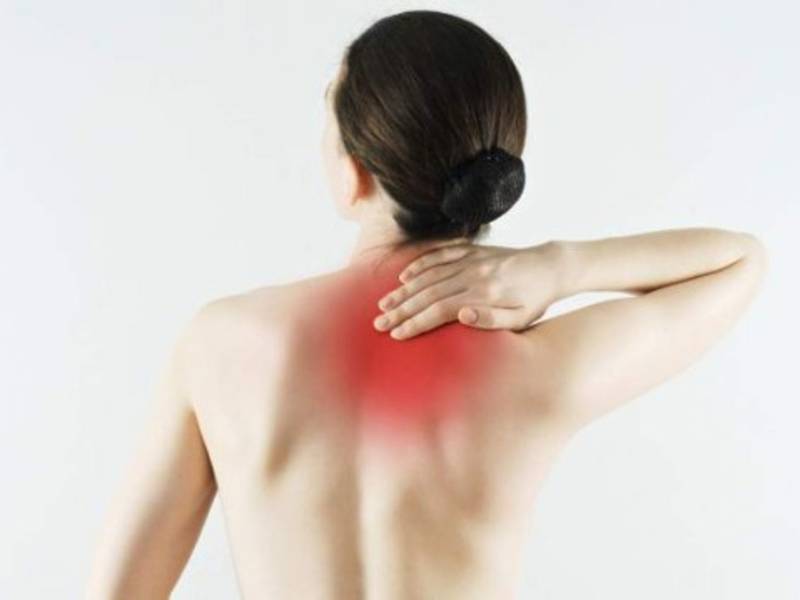 Es importante realizar actividades físicas para prevenir un dolor de espalda.