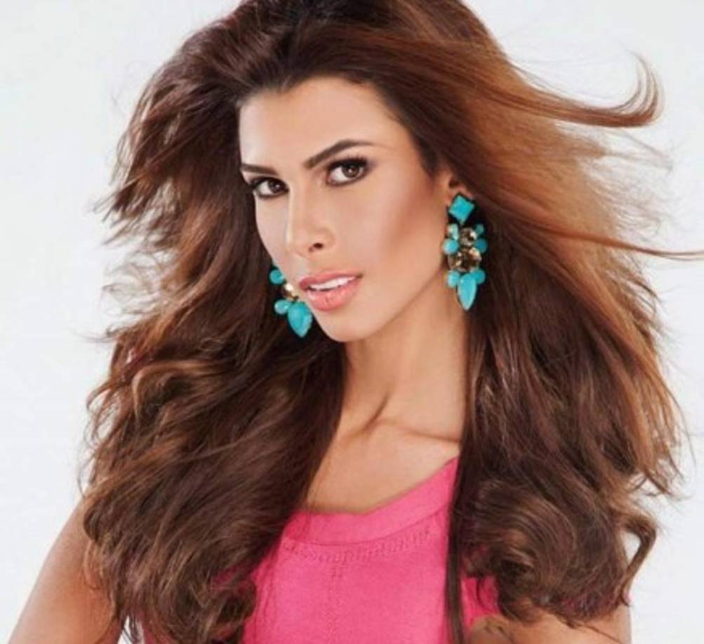 Annie Fuenmayor-Miss Costa Oriental.