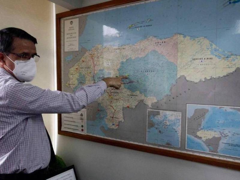 El gobierno tiene planificado construir los hospitales en Santa Bárbara, Ocotepeque y Olancho.