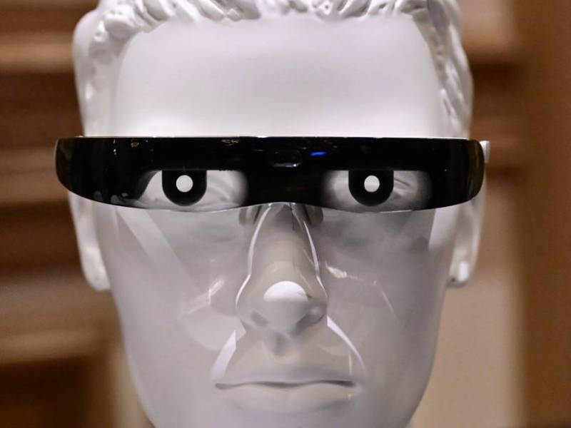 Las gafas de enfoque automático Vixion 01 de Vixion ajustan automáticamente el enfoque y al mismo tiempo ayudan a resolver los desafíos causados por la fatiga visual y la edad.