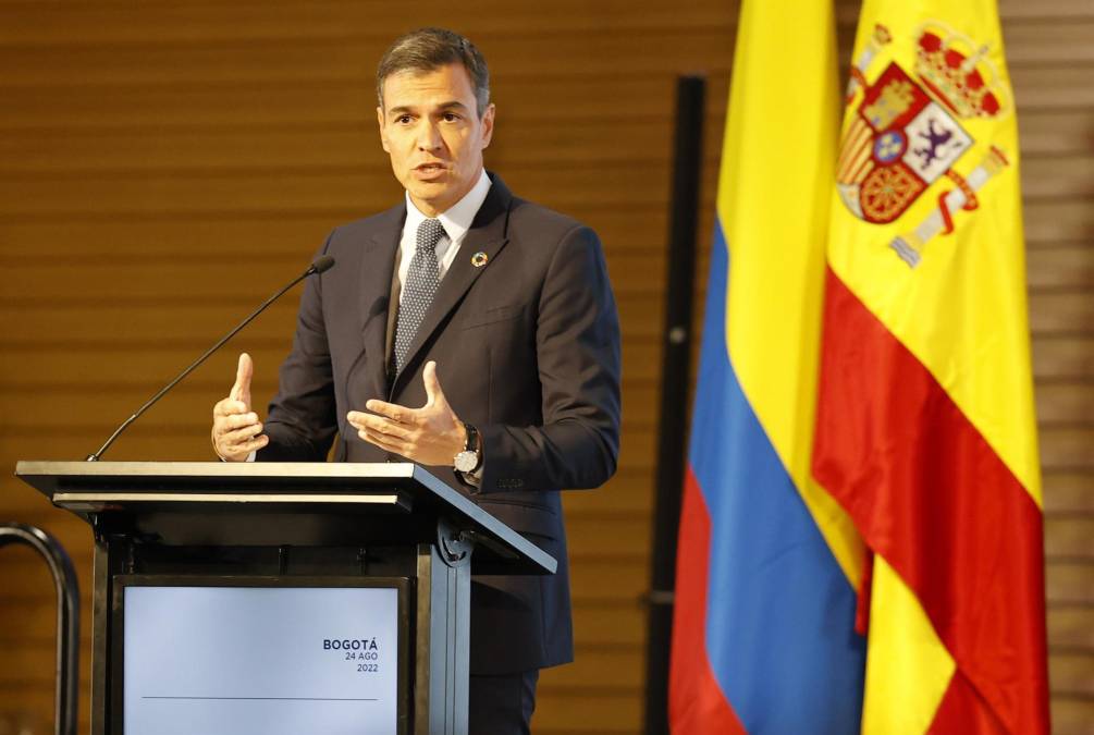 Sánchez es el primer presidente español, en 23 años, que visita Honduras. 