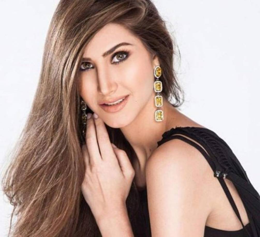 Mariam Habach-Miss Lara.