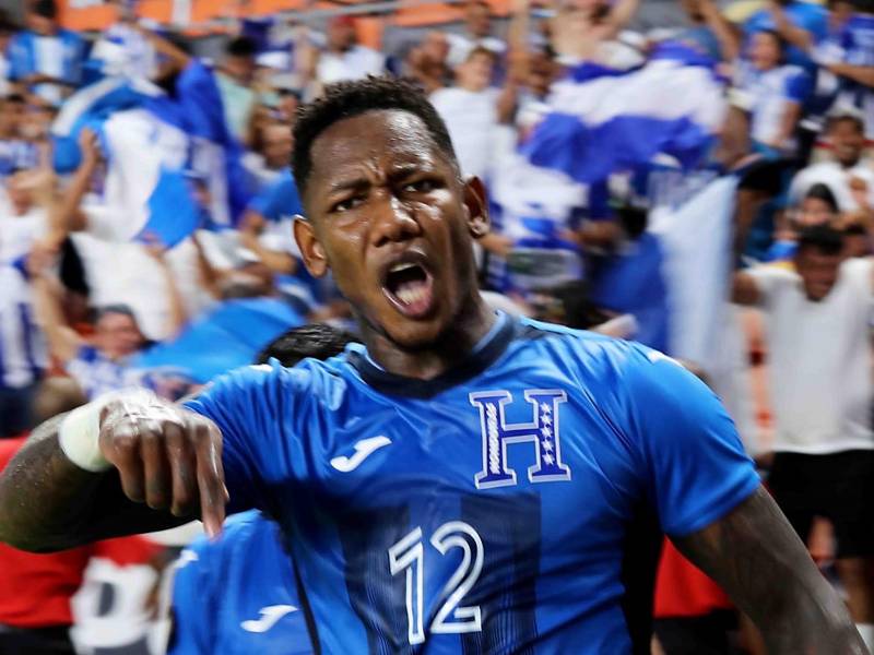 Conocé el futuro de varios futbolistas hondureños y extranjeros del balompié hondureño. El atacante Romell Quioto se conoció que se queda en el Montreal.