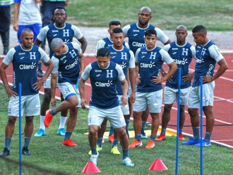 La Selección de Honduras afinó los últimos detalles para afrontar el choque ante la Roja.