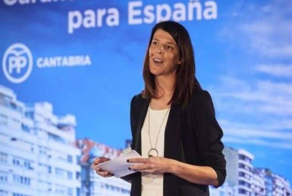 Ruth Beitia Vila es una deportista española que compitió en atletismo en la especialidad de salto de altura. Renunció a ser la candidata del Partido Popular a la Presidencia de la Comunidad Autónoma de Cantabria.