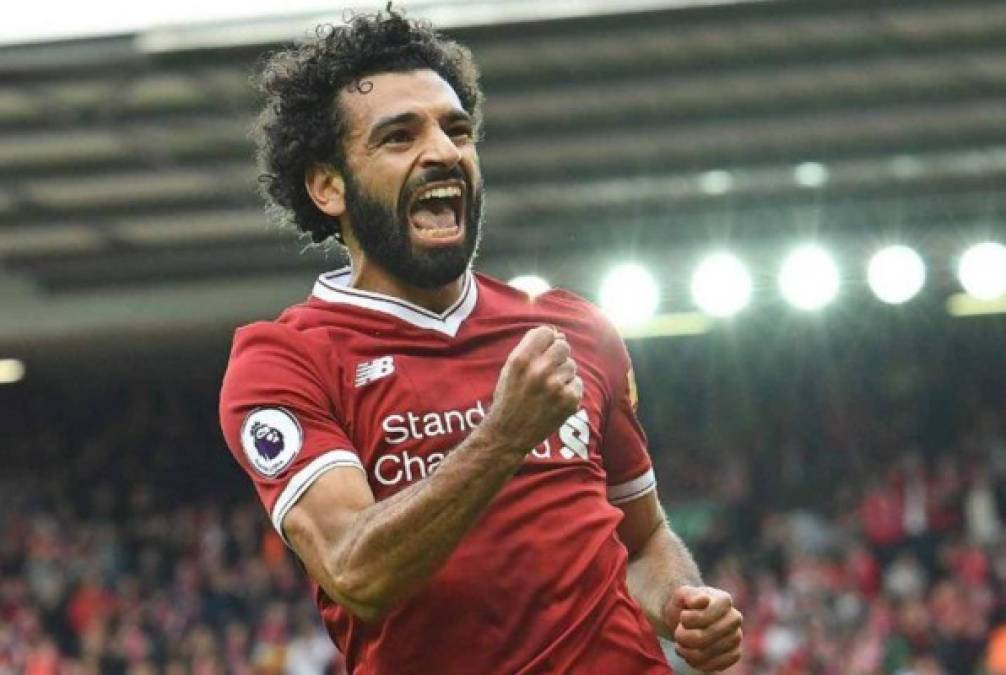 El delantero egipcio Mohamed Salah se ha convertido en uno de los futbolistas del momento. La deslumbrante actuación ante la Roma y sus números esta temporada (31 goles en la Premier) han provocado un gran revuelo alrededor del futbolista. Hoy te presentamos las cosas que no sabías del ariete.