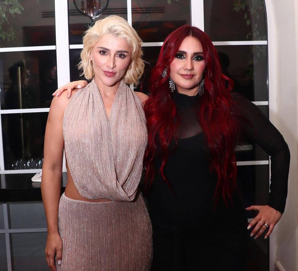 Después de la entrega de los reconocimientos a todas las homenajeadas, los asistentes disfrutaron de una amena velada. Reconocidas personalidades del mundo del espectáculos destacaron entre los invitados.