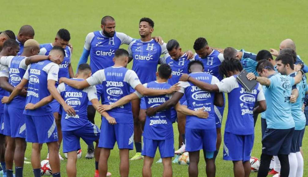 No hay mañana. La selección de Honduras se enfrenta a Panamá con la obligación de sacar la victoria en partido que marcará el debut del “Bolillo” Gómez como seleccionador de la H. El cuadro catracho presentará algunas sorpresas en su 11 titular.