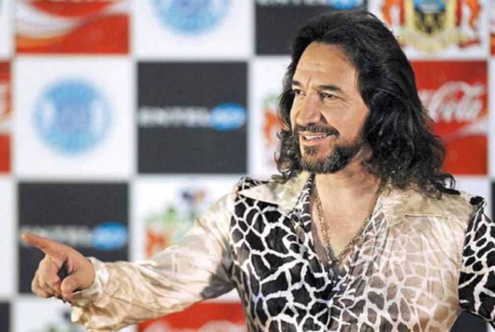 Marco Antonio Solís Sosa 'El Buki' es considerado uno de los mejores cantautores mexicanos de todos los tiempos y uno de los más influyentes.<br/><br/>Estas son algunas de sus curiosidades que probablemente no conocías.