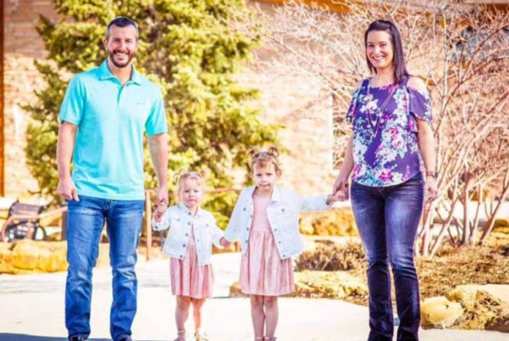 El documental revela mensajes de texto, grabaciones oficiales de la policía con las declaraciones de Chris Watts y publicaciones en redes sociales que muestran como Shanann intentaba salvar su relación tras notar que algo 'andaba mal' con su esposo.