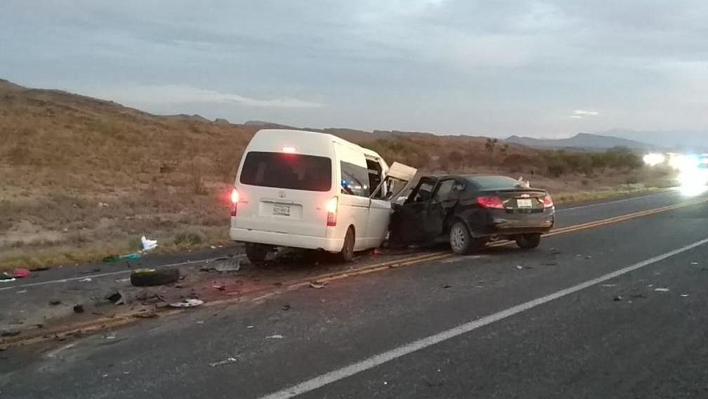 Accidente vial en el norte de México deja dos migrantes muertos