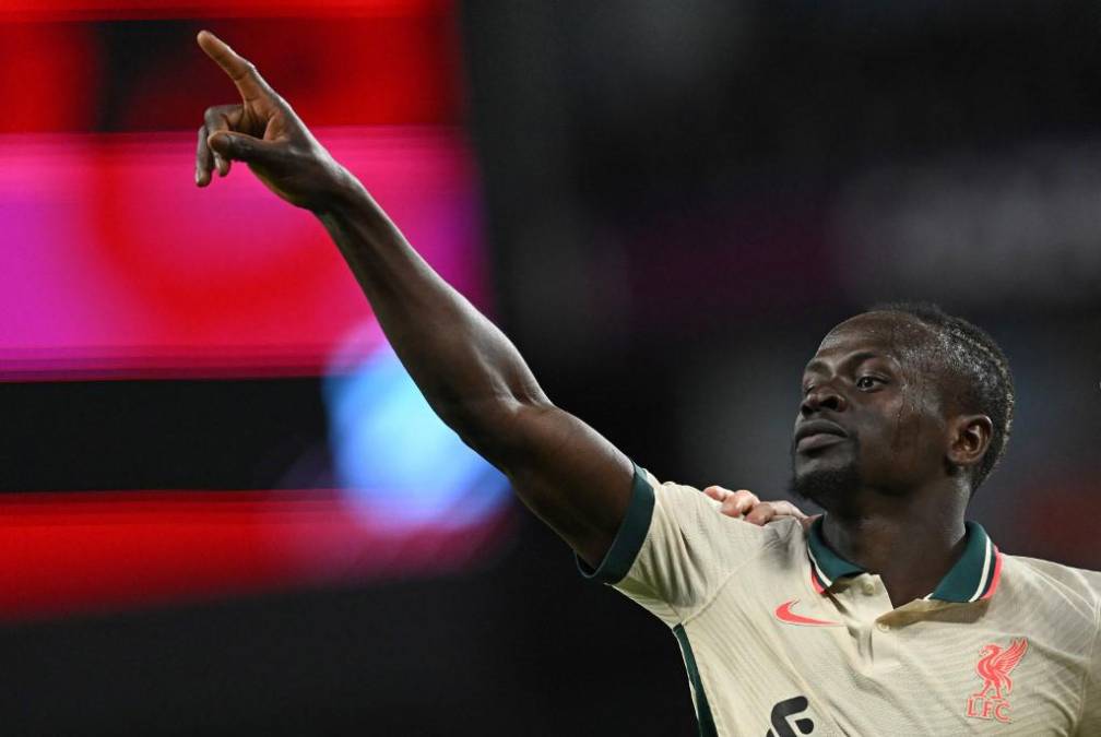 Según Mundo Deportivo, el FC Barcelona intentará fichar al crack senegalés Sadio Mané que brilla en el Liverpool. En el conjunto culé lo consideran un delantero importante para reforzar la plantilla.