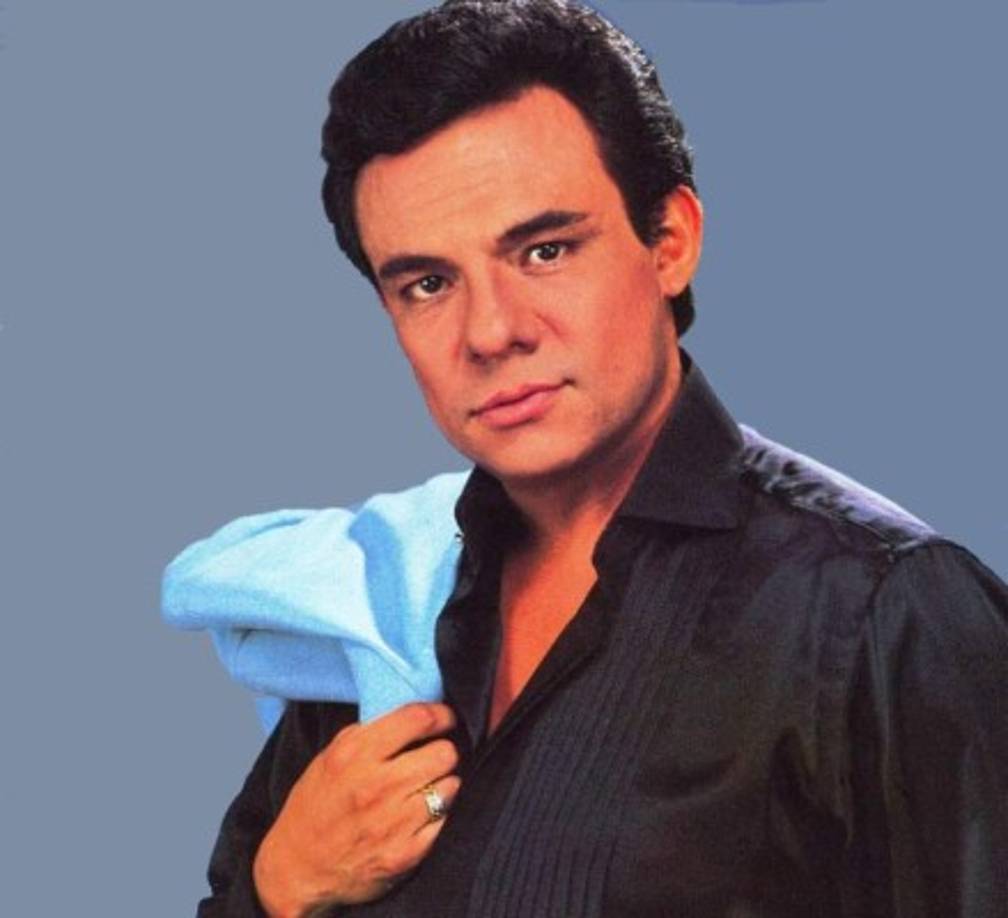 José Rómulo Sosa Ortiz, más conocido como José José o 'El príncipe de la canción' nació el 17 de febrero de 1948 en Azcapotzalco, Ciudad de México.