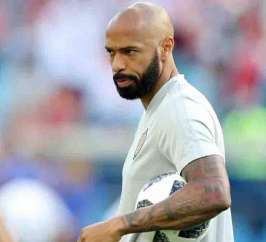 Thierry Henry está más cerca de convertirse en el nuevo entrenador del Girondins de Burdeos. Según L'Equipe, las negociaciones con el francés van por buen camino y especulan con un posible llegada el próximo miércoles para firmar