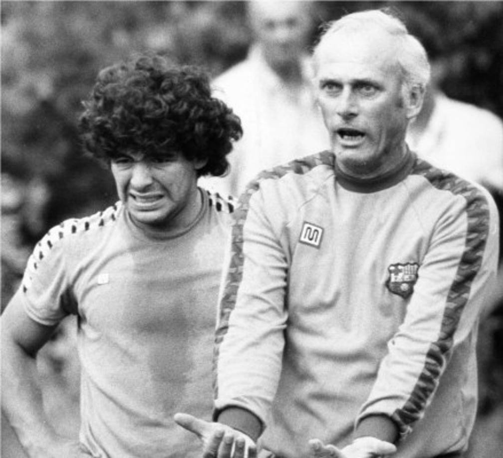 El astro argentino en las prácticas del club blaugrana (1981-1982).