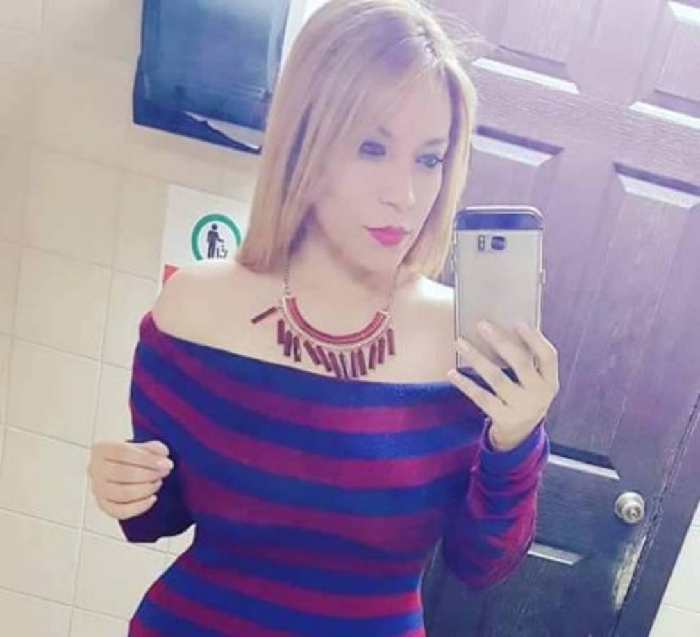 Los jugadores del Motagua también la enamoran pero ella expresa que no le interesa ninguno de la plantilla del equipo de sus amores...