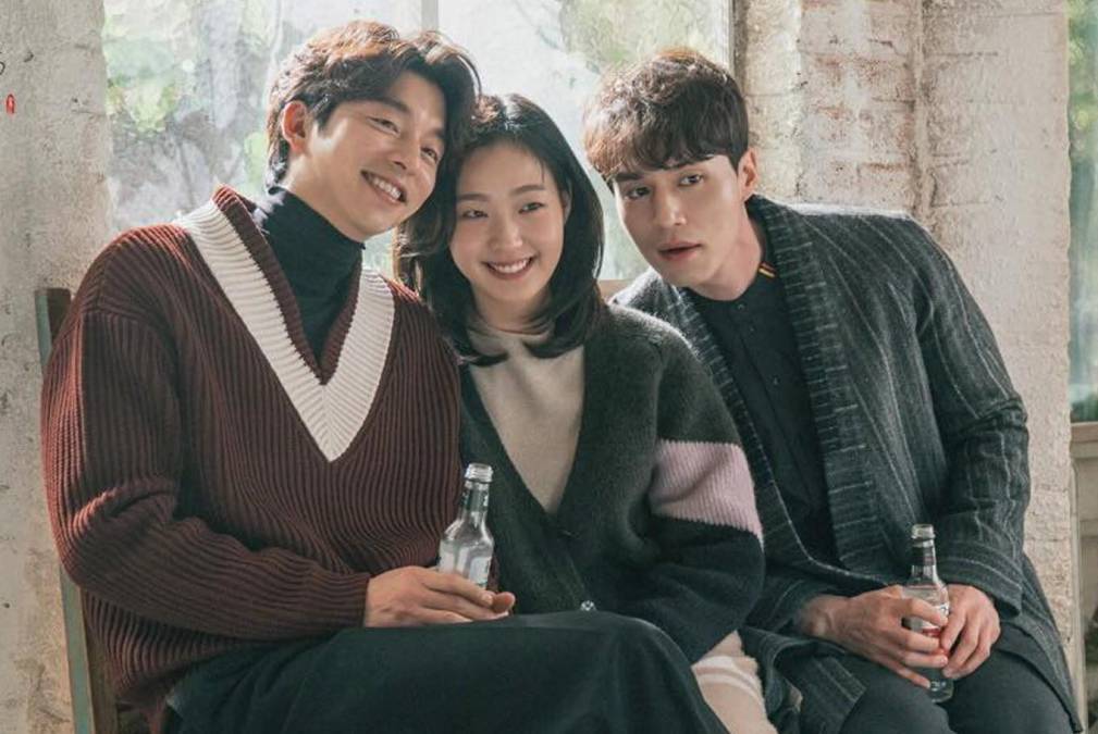 Globin, una de las series recomendadas por Antonella, inicia en la época Goryeo, cuando el rey Wang Yeo es manipulado por su consejero real que lo pone en contra del general Kim Shin traicionándolo y condenándolo a morir a él y toda su familia. Tras su muerte es convertido en un Goblin (duende) y es condenado a ver morir a todos sus seres queridos mientras él sigue vivo. Es entonces que va en busca la forma de romper la maldición, encontrar a la chica destinada a ser la “Novia del Ser Inmortal”.