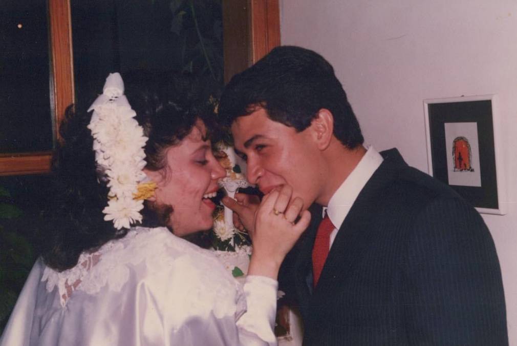 La exprimera dama siempre comparte fotografías recordando al expresidente. A inicios de este febrero publicó imágenes de cuando se casó con Hernández. 