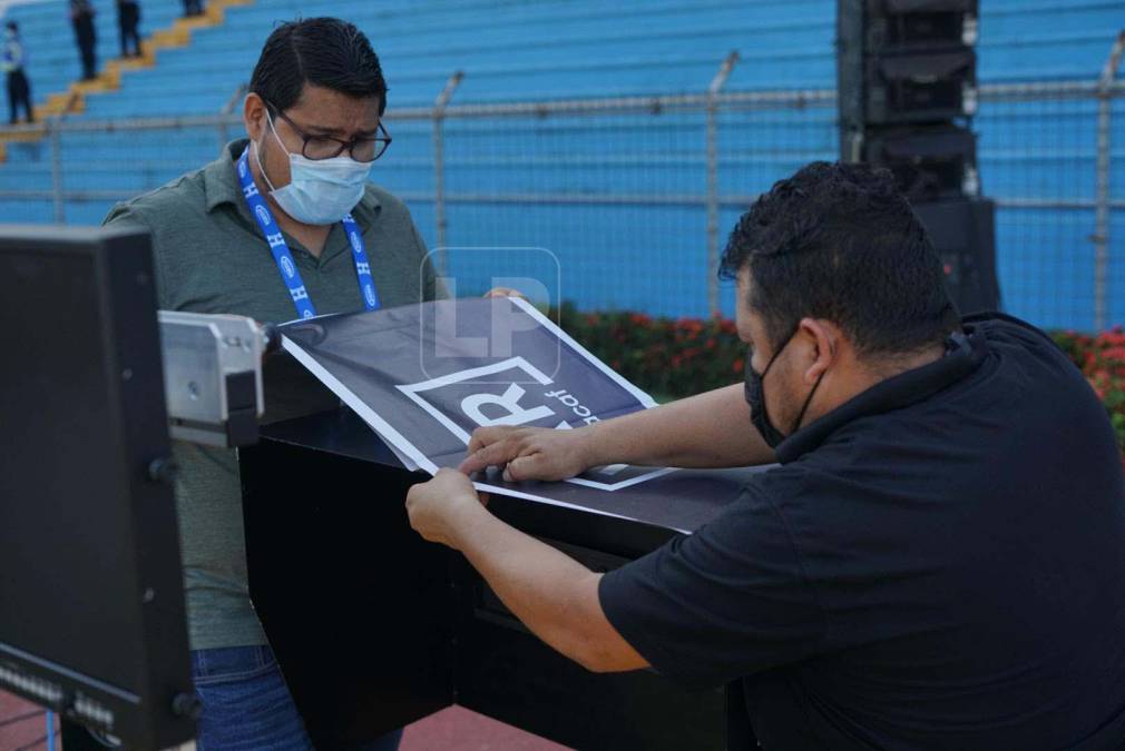 Cabe destacar que los encargados del VAR estarán apoyados por las tomas de televisión que emitirá la compañía Televicentro. Ellos tendrán acceso a todas las tomas de las diversas cámaras que han instalado en el Metropolitano.