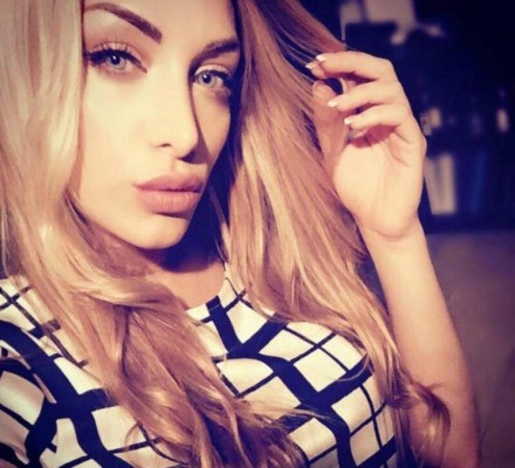 Es una modelo italiana que ha participado en diferentes realities españoles.