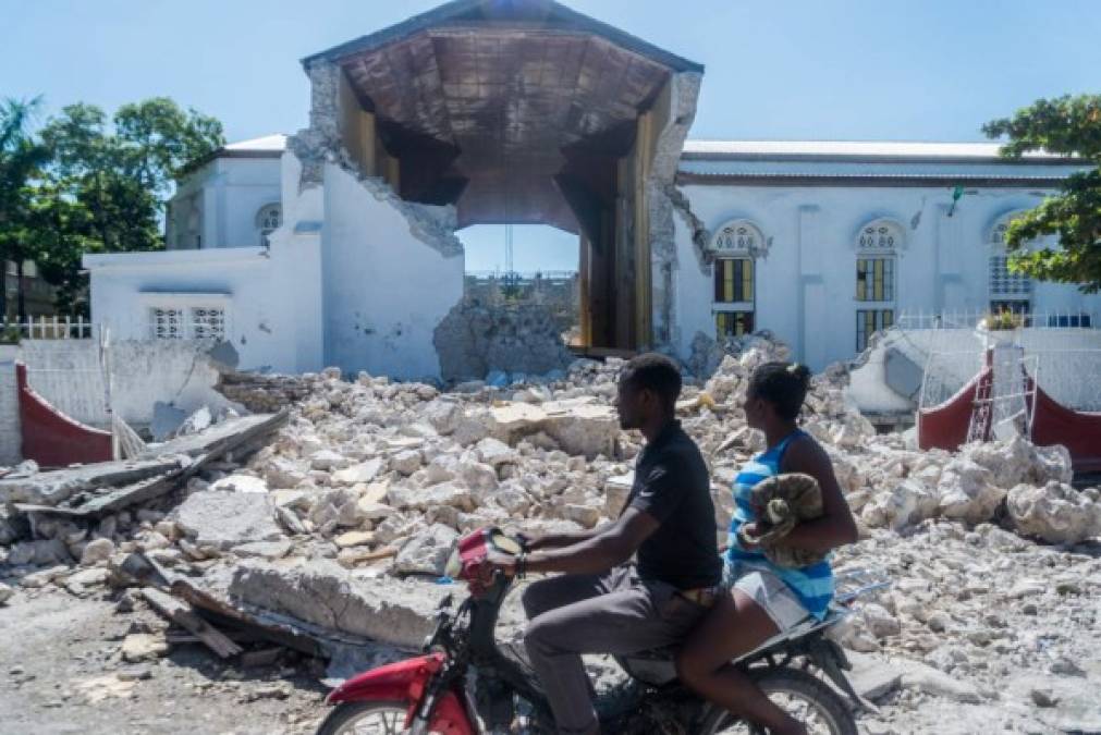 Terremoto, tormentas e inundaciones: el interminable calvario de los haitianos (Fotos)