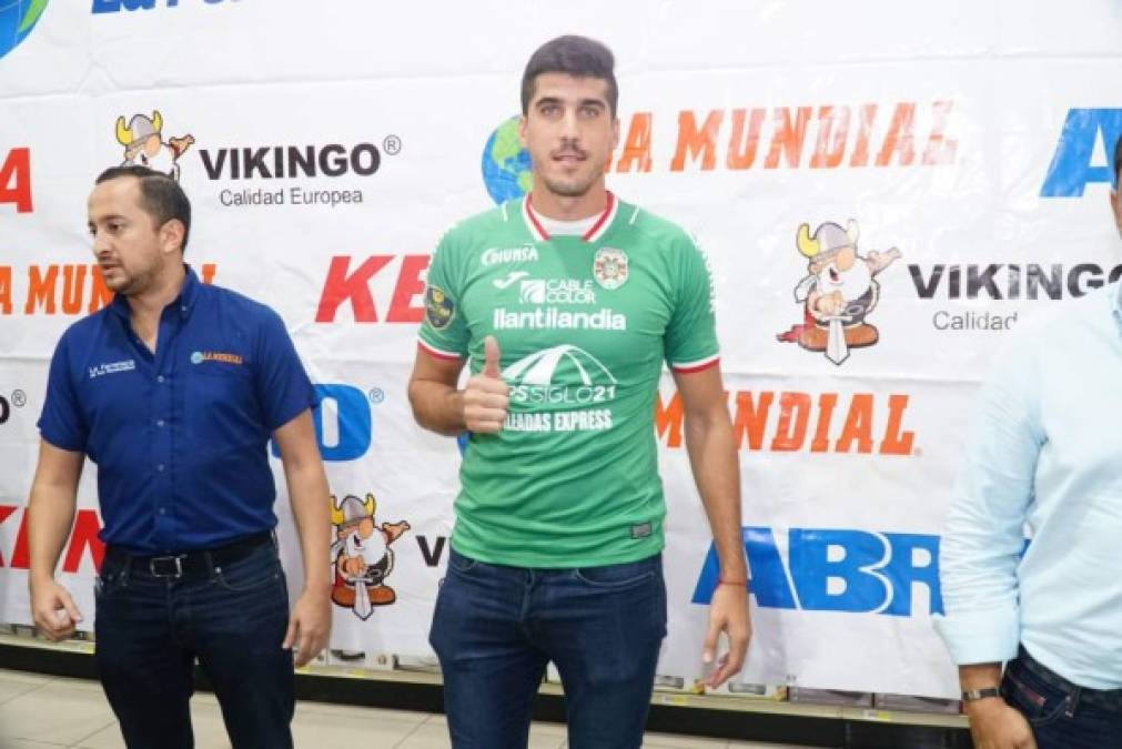 El delantero argentino Bruno Volpi ha sido presentado oficialmente como nuevo jugador del Marathón. “Vengo a ganar y hacer cosas importantes”, dijo el exatacante del Platense.