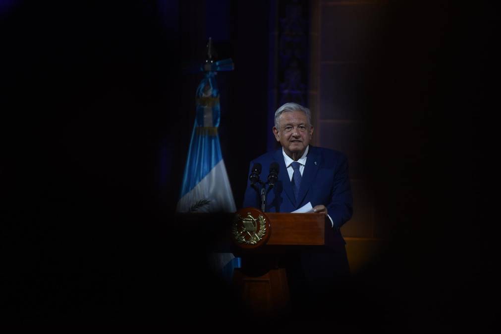 1. Andrés Manuel López Obrador. Presidente de México desde 2018, llegó al poder en su tercera participación como candidato presidencial. 