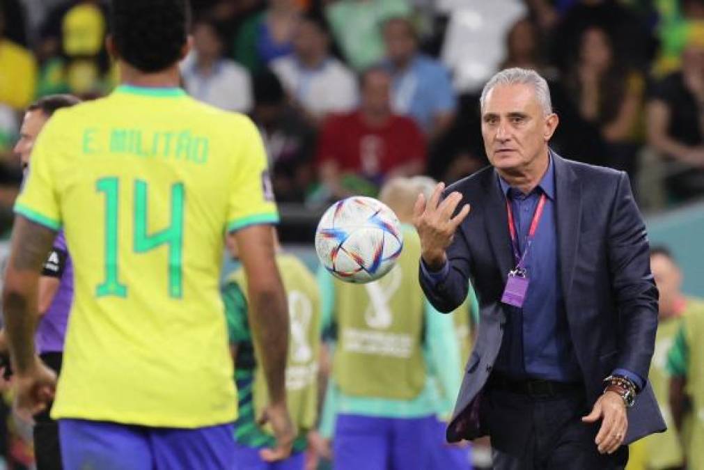 Tite (Brasil): Los buenos jugadores, jóvenes y estrellas de la Canarinha no fueron suficientes para evitar la eliminación.