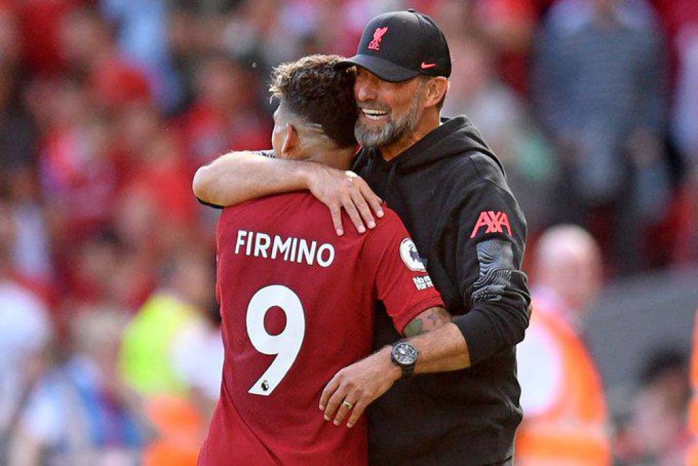 Liverpool le ofreció a Firmino un nuevo contrato: “Es fantástico jugar aquí con grandes jugadores. Estoy feliz y tengo la intención de quedarme y ayudar al Liverpool”, expresó el brasileño.