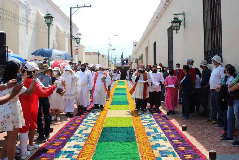 Las actividades religiosas que se realizan en Comayagua son la principal atracción turística para los visitantes. 