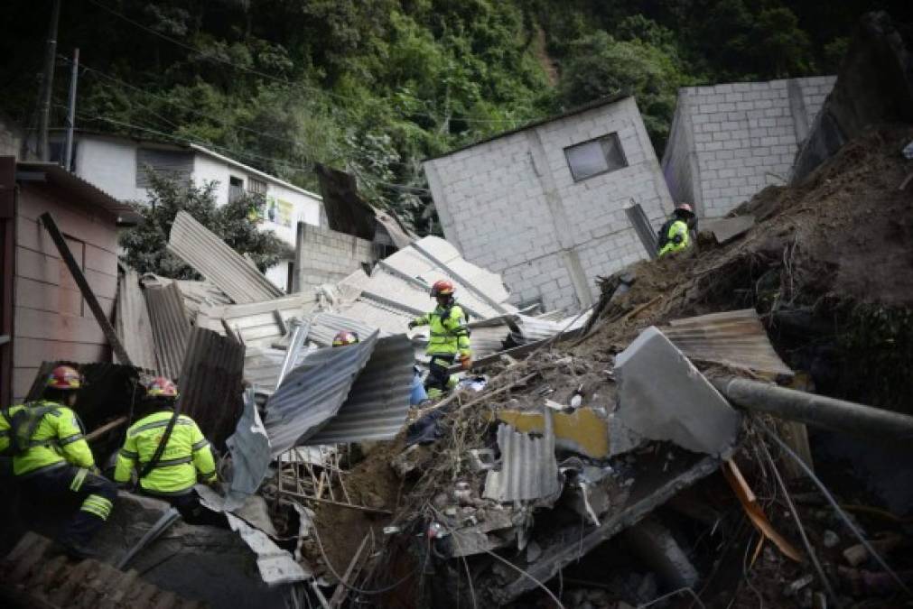 Los damnificados por la tragedia se cuentan por cientos. El secretario de la estatal Coordinadora Nacional para la Reducción de Desastres (Conred), Alejandro Maldonado, advirtió que pueden ser más de 500 las personas afectadas.