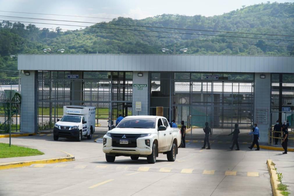 Guardias de cárceles serán depurados tras pruebas de confianza