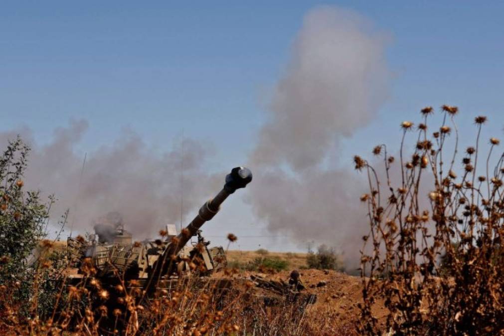 El pasado fin de semana se registraron también manifestaciones en apoyo a Palestina en el sur del Líbano, en la frontera con Israel, donde al menos una persona murió y otras tres resultaron heridas por disparos israelíes cuando trataban de cruzar la divisoria o escalar el muro fronterizo.