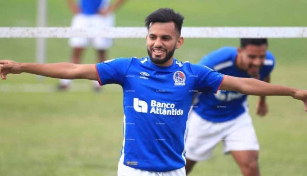 Jorge Daniel Álvarez: El joven futbolista estará en el centro del campo del Olimpia, hará dupla con Patón Mejía.