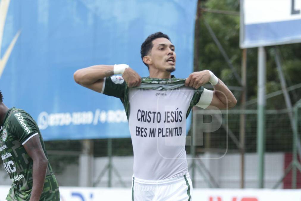  Allans Vargas se encargó de abrir el marcador a los 23 minutos del primer tiempo. Fue el primero de los ocho goles que pudimos disfrutar.