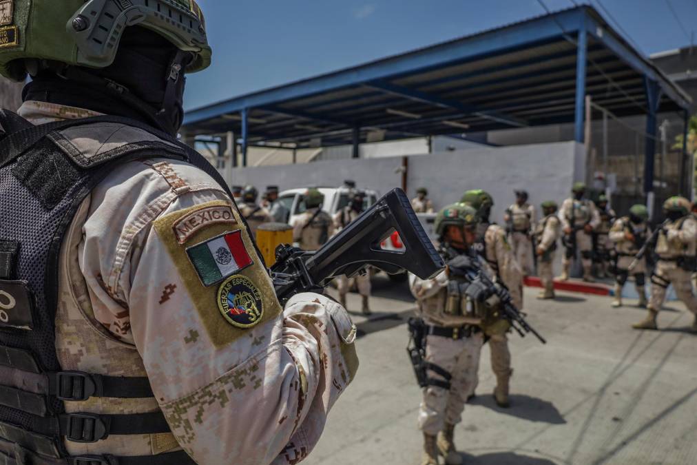 Los agentes llegaron vía aérea esta mañana a Tijuana.