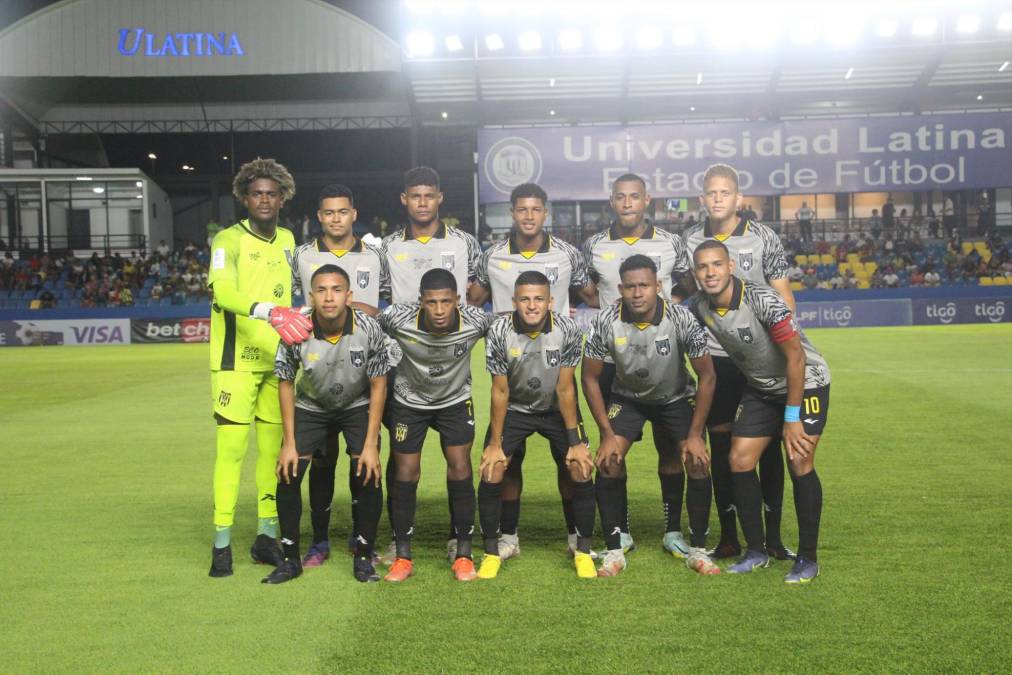 Club Atlético Independiente de Panamá: Fue el primer equipo panameño en confirmar su presencia en la Copa Centroamericana de Concacaf.