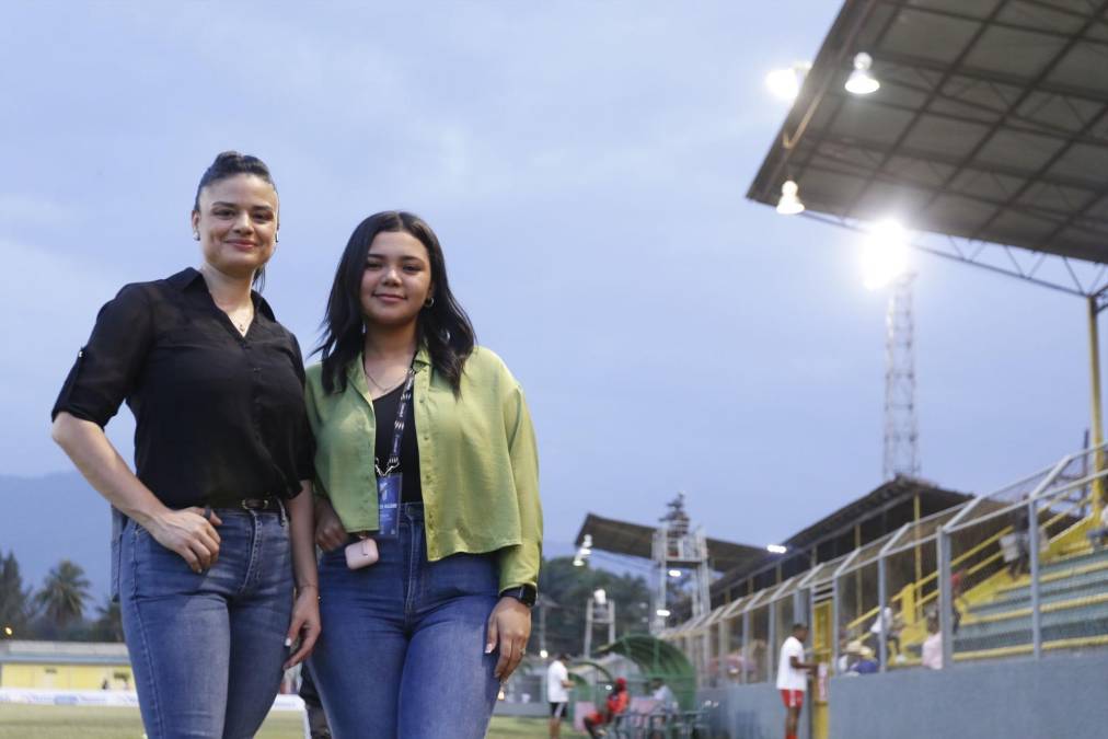 Chicas y lágrimas: Así se vivió el Honduras Progreso- Real Sociedad