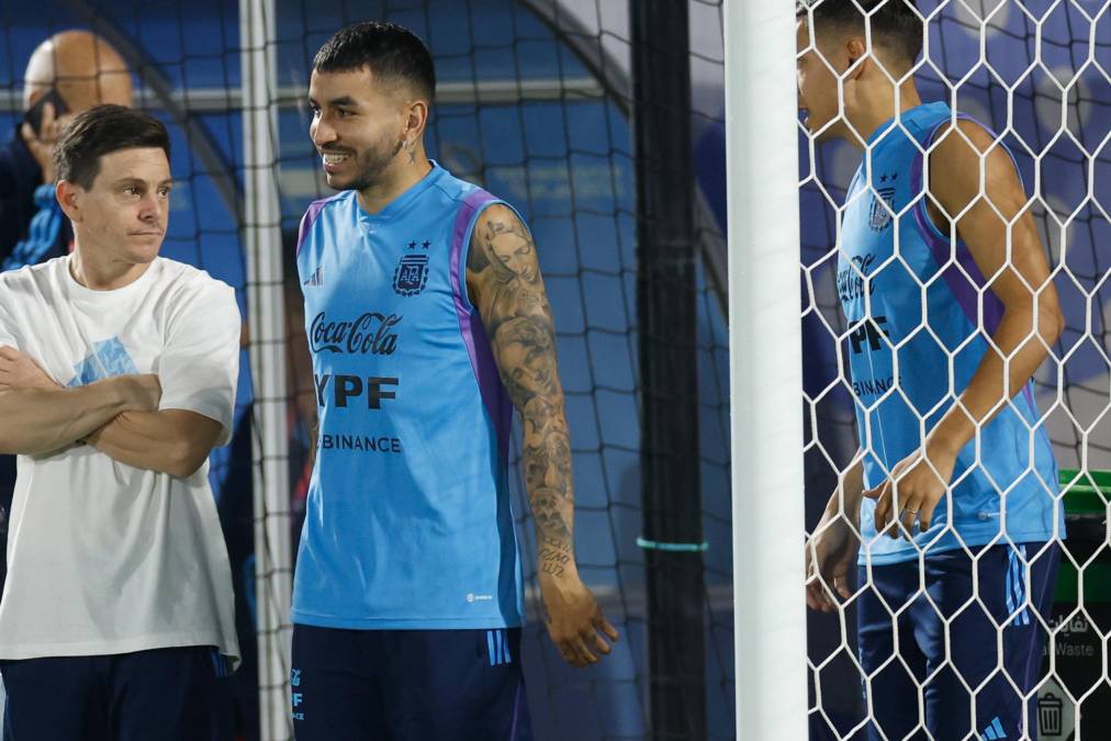 Ángel Correa se unió a la práctica de la Albiceleste. El jugador del Atlético de Madrid fue convocado de emergencia.