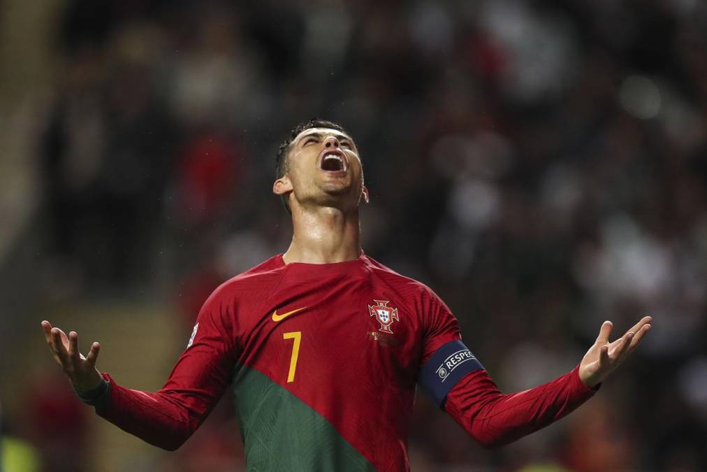 La frustración de Cristiano Ronaldo por la eliminación de Portugal en la UEFA Nations League ante España.