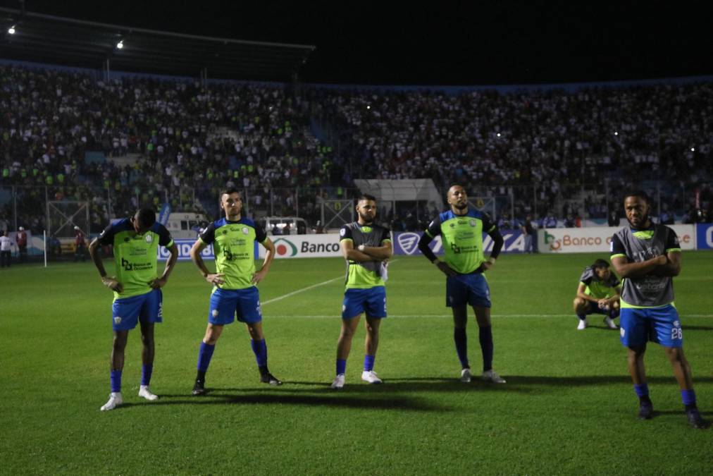 Olimpia los sorprendió: Desgarradoras imágenes del Olancho FC